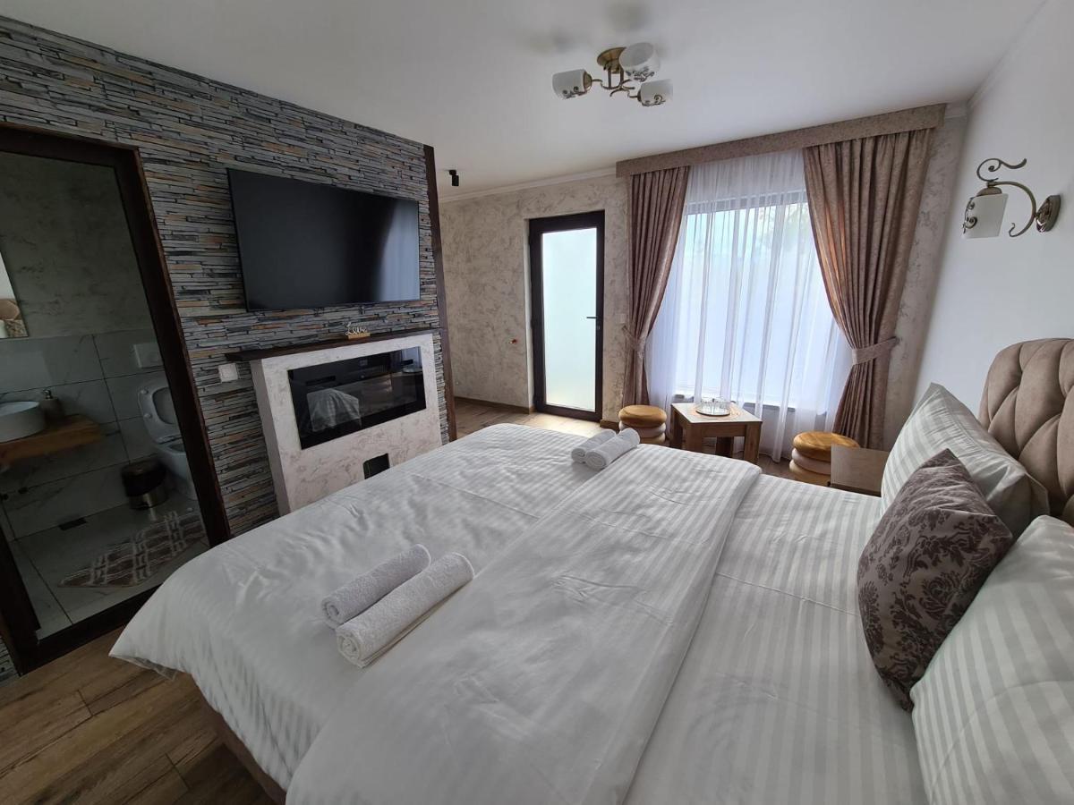 Bella Vista Bungalow Turda Buitenkant foto
